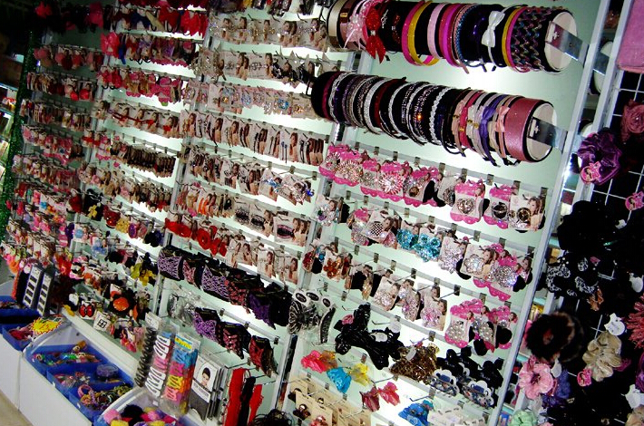 上海飾品店鋪裝修效果圖(圖2)