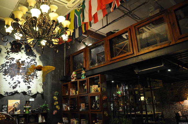 上海徐匯區(qū)咖啡店裝修(圖1)